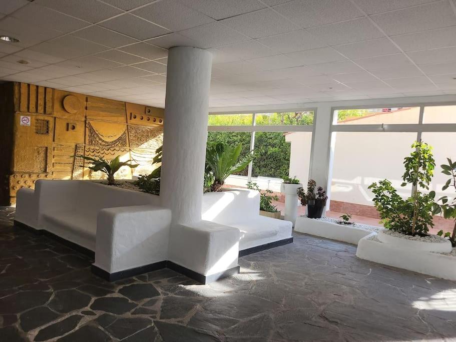 Superbe Apartement En Residence Avec Piscine Росас Экстерьер фото